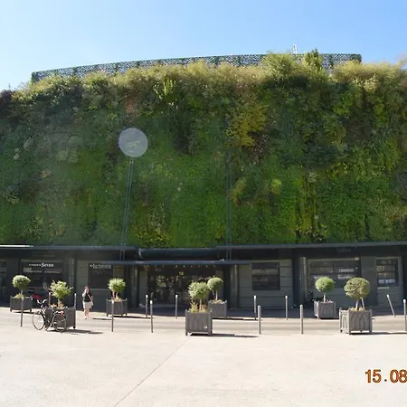 Hyper Centre D'avignon * アヴィニョン